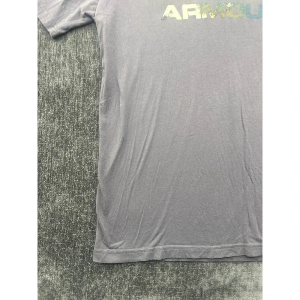 Under Armour T Shirt Mens Medium Gray Stretch Comfort Quick Drying‎ Loose Fit